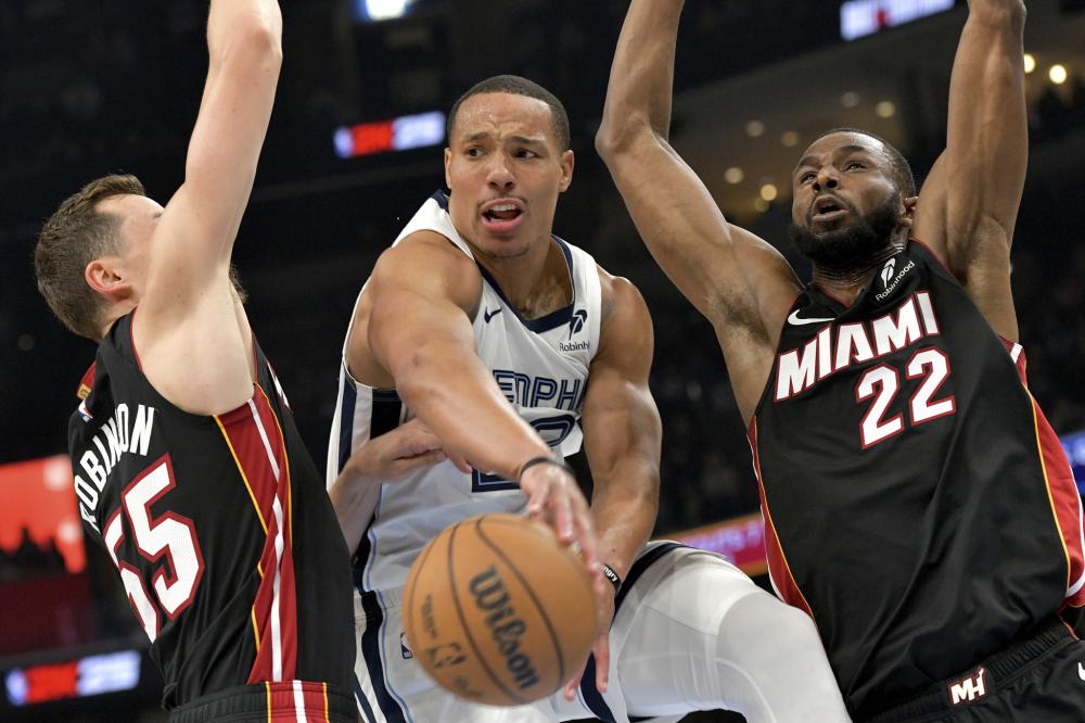 他面对高大 他面对高大