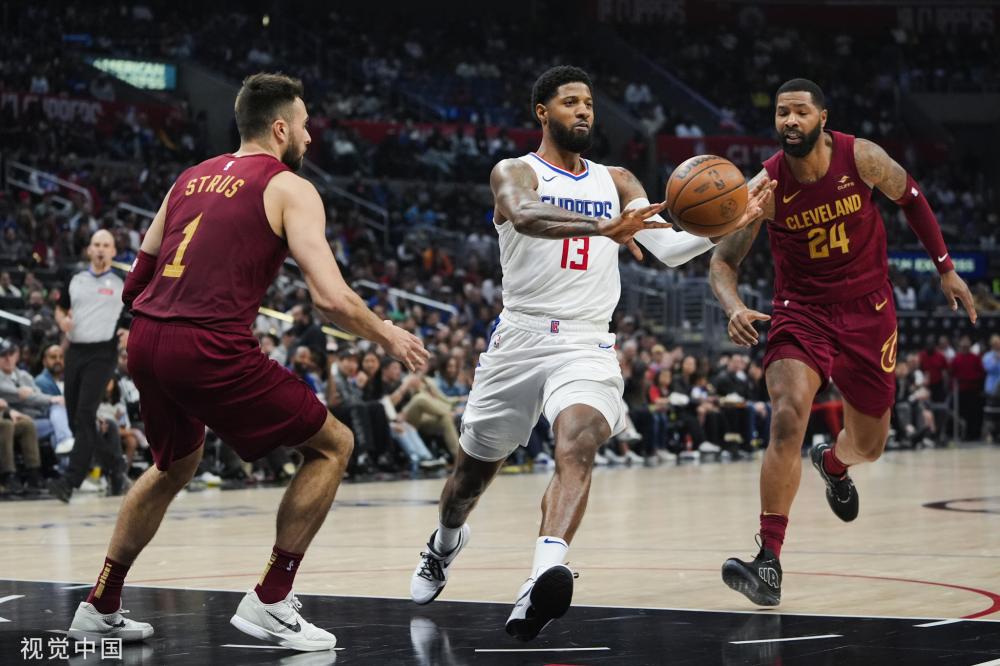 上的表现依 上的表现依